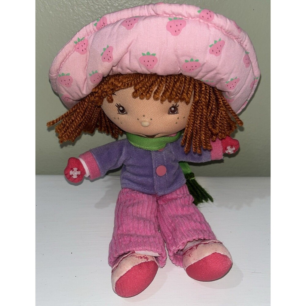 Vintage Strawberry Shortcake Plush Doll Winter outfit 11” Rare